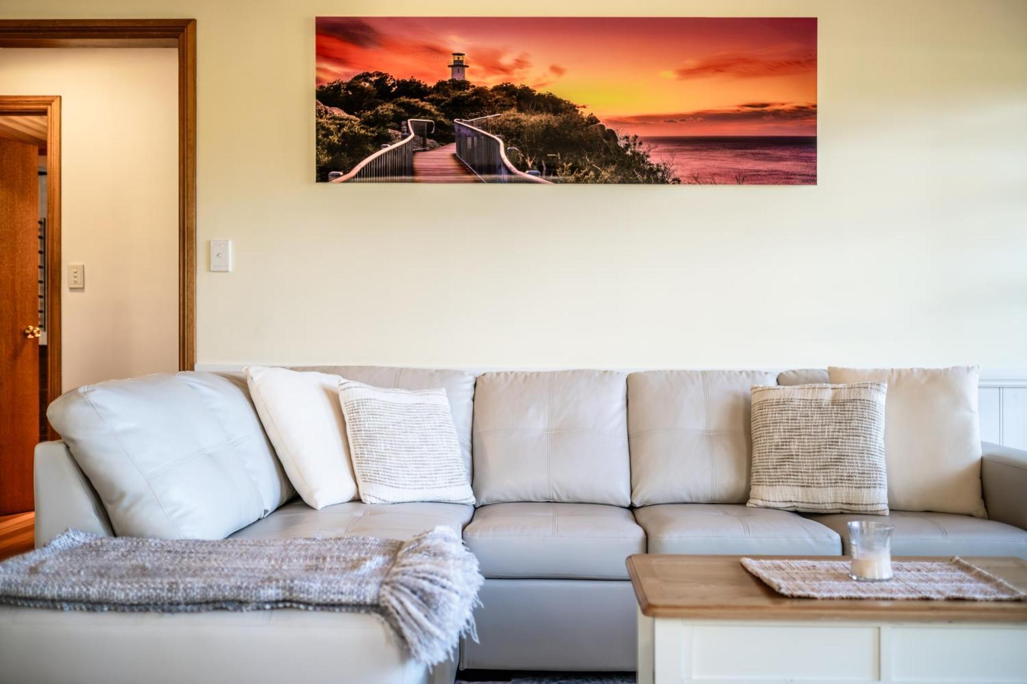 Freycinet Retreat Villa โคลส์เบย์ ภายนอก รูปภาพ